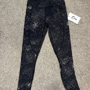 Brand new Zyia Active black reflective legging